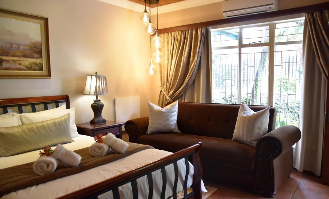 Lamor Guest House Миделбург Екстериор снимка