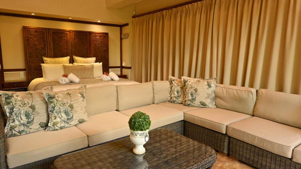 Lamor Guest House Миделбург Екстериор снимка