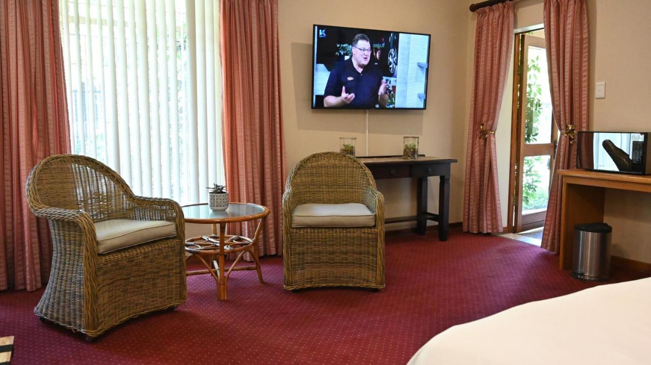 Lamor Guest House Миделбург Екстериор снимка